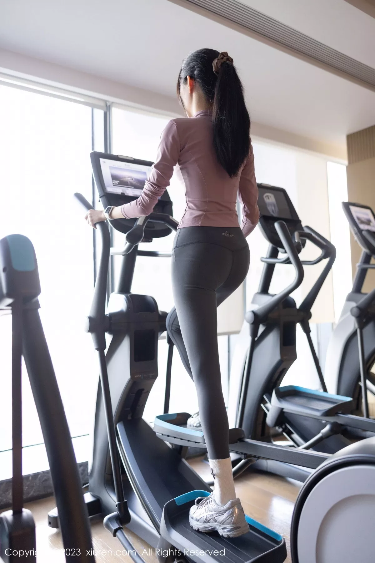 [XiuRen秀人网]第7438期程程程写真-秀人资源网